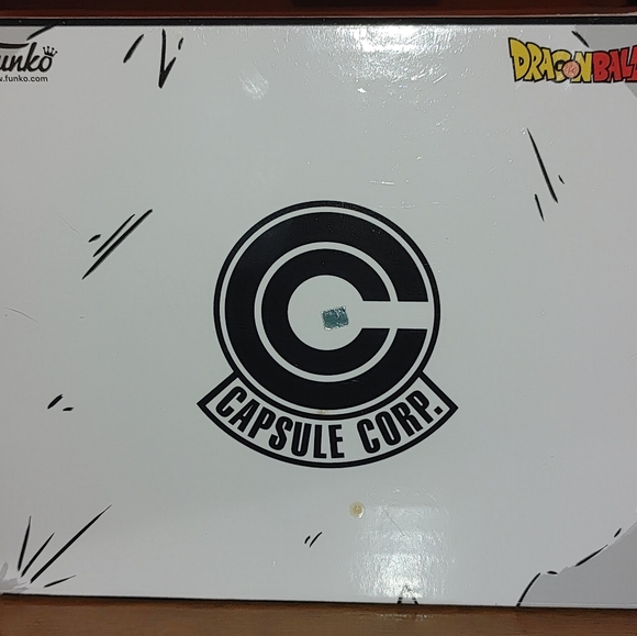 Capsule Corp Future Trunks - Picture 13 of 16